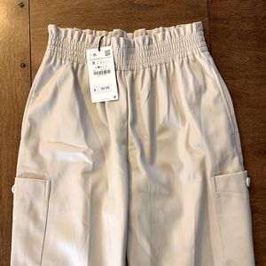 Zara Faux Leather Cream Jogger Pants (Medium Best)